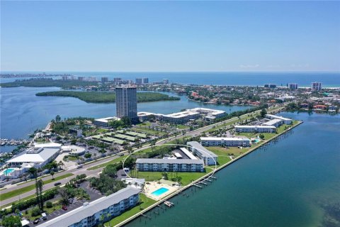 Condominio en venta en Sarasota, Florida, 2 dormitorios, 87.14 m2 № 1907648 - foto 30