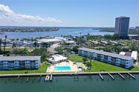 Condominio en venta en Sarasota, Florida, 2 dormitorios, 87.14 m2 № 1907648 - foto 7