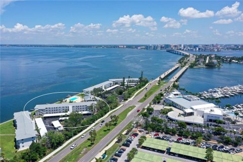 Condominio en venta en Sarasota, Florida, 2 dormitorios, 87.14 m2 № 1907648 - foto 5