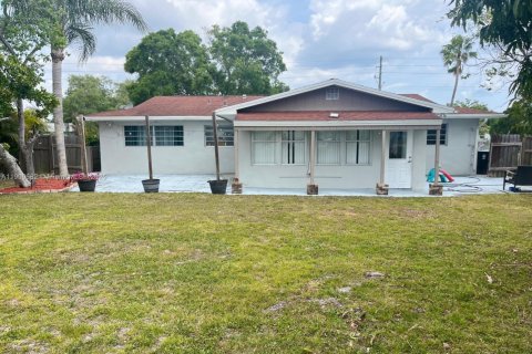 Villa ou maison à vendre à Port St. Lucie, Floride: 3 chambres, 134.34 m2 № 1951644 - photo 23