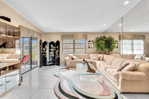 Купить виллу или дом в Делрей-Бич, Флорида 2 спальни, 121.79м2, № 2029207 - фото 13