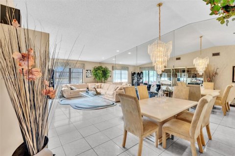 Купить виллу или дом в Делрей-Бич, Флорида 2 спальни, 121.79м2, № 2029207 - фото 16