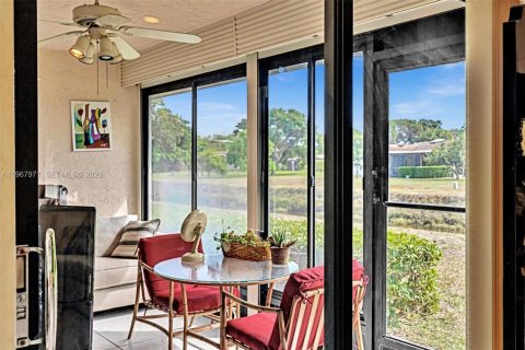 Купить виллу или дом в Делрей-Бич, Флорида 2 спальни, 121.79м2, № 2029207 - фото 19