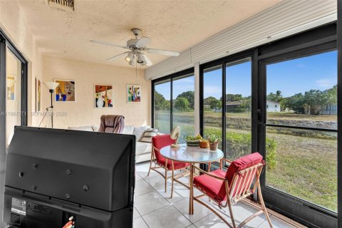 Купить виллу или дом в Делрей-Бич, Флорида 2 спальни, 121.79м2, № 2029207 - фото 20