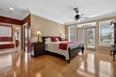 House in Mount Dora, Florida 5 bedrooms, 373.28 sq.m. № 2109726 - photo 28