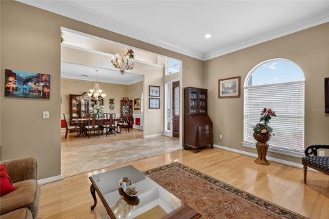 House in Mount Dora, Florida 5 bedrooms, 373.28 sq.m. № 2109726 - photo 8