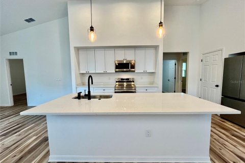 Villa ou maison à vendre à Auburndale, Floride: 3 chambres, 123.56 m2 № 2411615 - photo 3