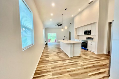 Villa ou maison à vendre à Auburndale, Floride: 3 chambres, 123.56 m2 № 2411615 - photo 19