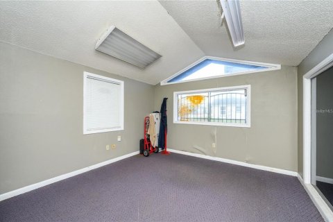 Immobilier commercial à vendre à Longwood, Floride: 93.09 m2 № 2155843 - photo 9