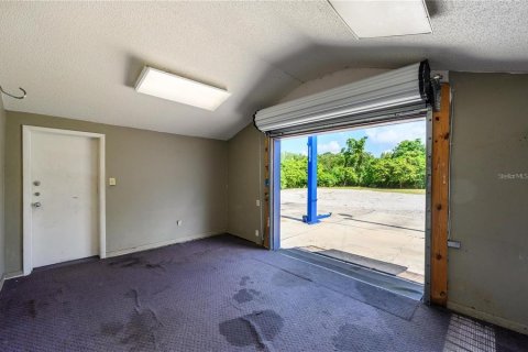 Immobilier commercial à vendre à Longwood, Floride: 93.09 m2 № 2155843 - photo 4