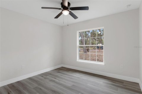 House in Inverness, Florida 4 bedrooms, 154.4 sq.m. № 2201979 - photo 18