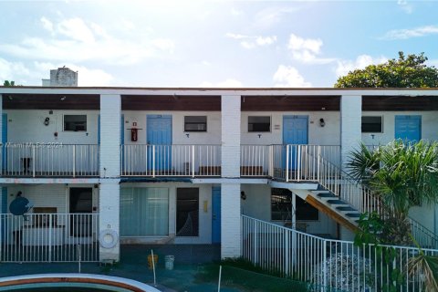 Купить коммерческую недвижимость в Палм - Бич Шорес, Флорида 870.31м2, № 1985409 - фото 30