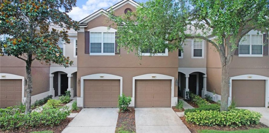 Adosado en Riverview, Florida 3 dormitorios, 152.73 m2 № 2102198