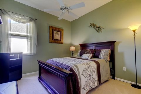 House in Bradenton, Florida 3 bedrooms, 217.58 sq.m. № 1654604 - photo 19