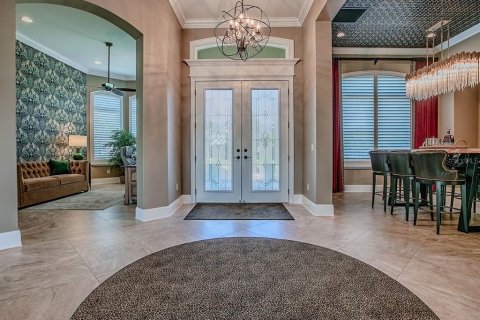 House in The Villages, Florida 4 bedrooms, 368.64 sq.m. № 1837873 - photo 4