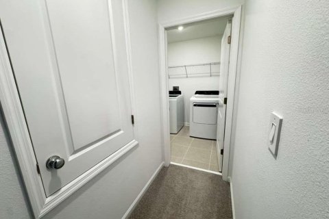 Casa en alquiler en Davenport, Florida, 6 dormitorios, 228.35 m2 № 2341869 - foto 17