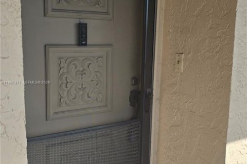 Copropriété à vendre à Coral Springs, Floride: 2 chambres, 85.93 m2 № 2081399 - photo 4