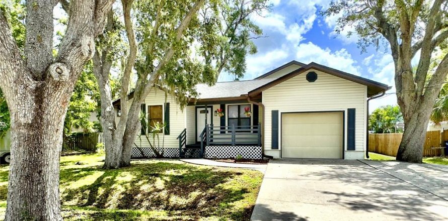 Villa ou maison à Ellenton, Floride 3 chambres, 163.14 m2 № 1915973