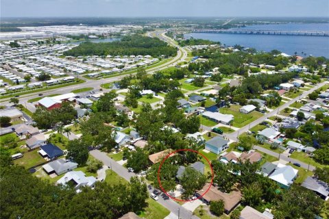 Villa ou maison à vendre à Ellenton, Floride: 3 chambres, 163.14 m2 № 1915973 - photo 21