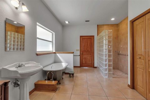 Casa en venta en Bradenton, Florida, 3 dormitorios, 301.37 m2 № 1572261 - foto 13