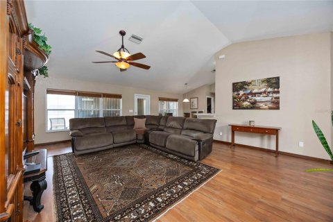 House in North Port, Florida 4 bedrooms, 206.15 sq.m. № 1919709 - photo 13