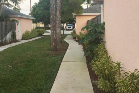 Propiedad comercial en venta en Wellington, Florida, 384.62 m2 № 2189036 - foto 22