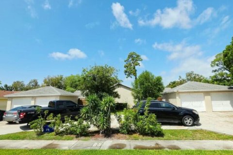 Propiedad comercial en Wellington, Florida 384.62 m2 № 2189036
