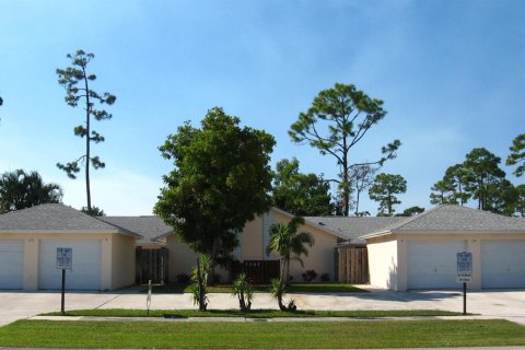 Propiedad comercial en venta en Wellington, Florida, 384.62 m2 № 2189036 - foto 2