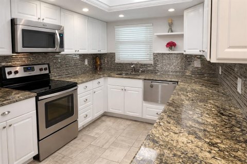 Copropriété à louer à Sarasota, Floride: 2 chambres, 108.14 m2 № 2377499 - photo 7