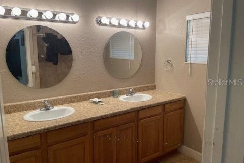 Casa en alquiler en Ocala, Florida, 3 dormitorios, 206.24 m2 № 2100001 - foto 17
