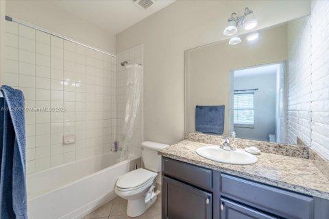 Adosado en venta en Boynton Beach, Florida, 3 dormitorios, 106.28 m2 № 1794586 - foto 5