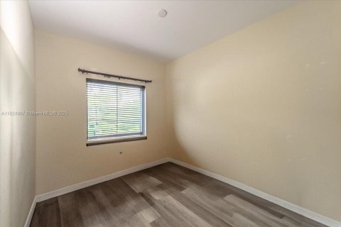 Adosado en venta en Boynton Beach, Florida, 3 dormitorios, 106.28 m2 № 1794586 - foto 3