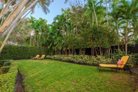 Купить виллу или дом в Майами-Шорс, Флорида 3 спальни, 188.03м2, № 1999087 - фото 2