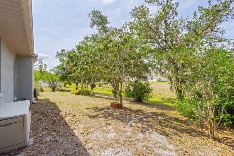 Casa en venta en North Port, Florida, 3 dormitorios, 163.6 m2 № 1677212 - foto 30