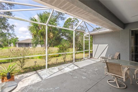 Casa en venta en North Port, Florida, 3 dormitorios, 163.6 m2 № 1677212 - foto 28