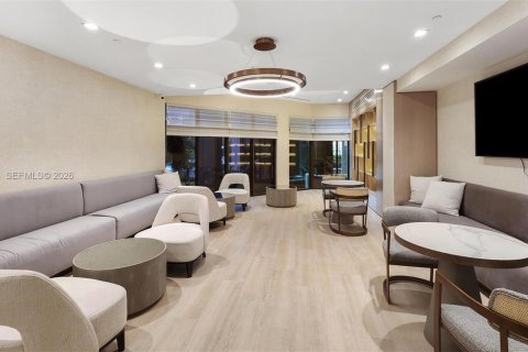 Condo in Bal Harbour, Florida, 2 bedrooms  № 2086637 - photo 29