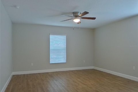 Casa en alquiler en Tampa, Florida, 3 dormitorios, 185.06 m2 № 1910905 - foto 9