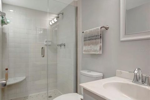 Condominio en venta en Saint Pete Beach, Florida, 2 dormitorios, 105.07 m2 № 2092290 - foto 13