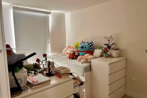 Купить кондоминиум в Майами, Флорида 3 спальни, 142.42м2, № 2050499 - фото 8