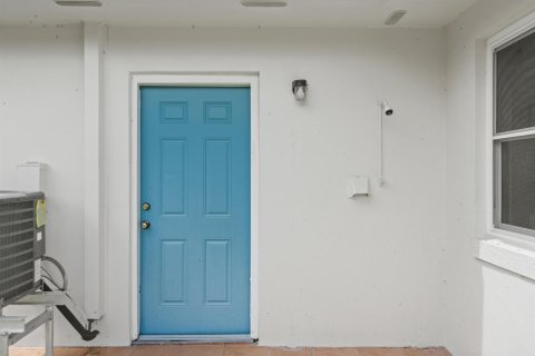 House in St. Lucie, Florida 2 bedrooms, 107.49 sq.m. № 2188425 - photo 27