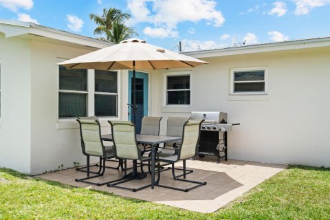 House in St. Lucie, Florida 2 bedrooms, 107.49 sq.m. № 2188425 - photo 28