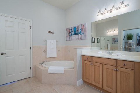 Condo in Palm Coast, Florida, 3 bedrooms  № 1683003 - photo 2