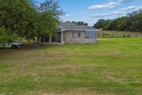 House in Plant City, Florida 2 bedrooms, 88.16 sq.m. № 2166432 - photo 7