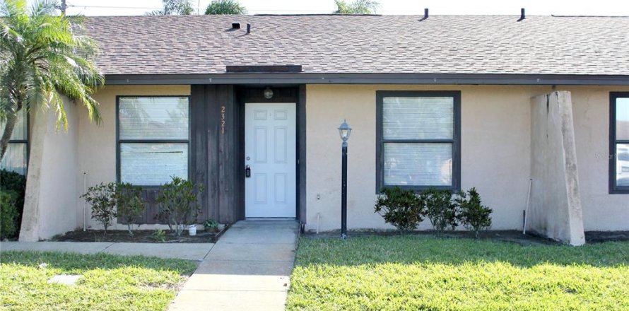 Villa ou maison à Kissimmee, Floride 2 chambres, 92.07 m2 № 2388262