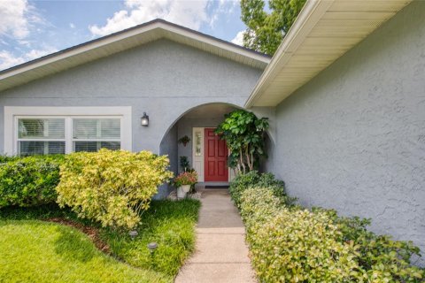 House in Tampa, Florida 3 bedrooms, 166.76 sq.m. № 1834659 - photo 9