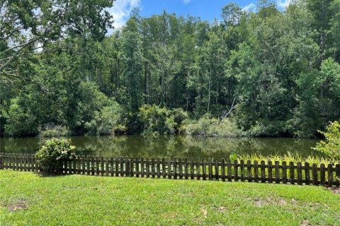 House in Tampa, Florida 3 bedrooms, 166.76 sq.m. № 1834659 - photo 5