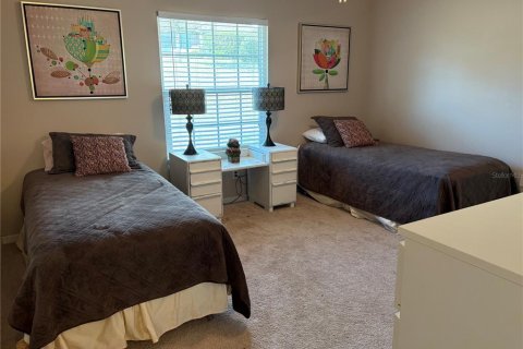 Condo in Apopka, Florida, 2 bedrooms  № 1800179 - photo 12