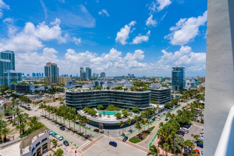 Снять в аренду кондоминиум в Майами-Бич, Флорида 2 спальни, 149.2м2, № 2034485 - фото 14