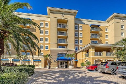 Condominio en alquiler en Sarasota, Florida, 2 dormitorios, 100.71 m2 № 2198408 - foto 2