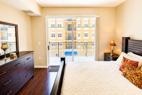Condominio en alquiler en Sarasota, Florida, 2 dormitorios, 100.71 m2 № 2198408 - foto 11